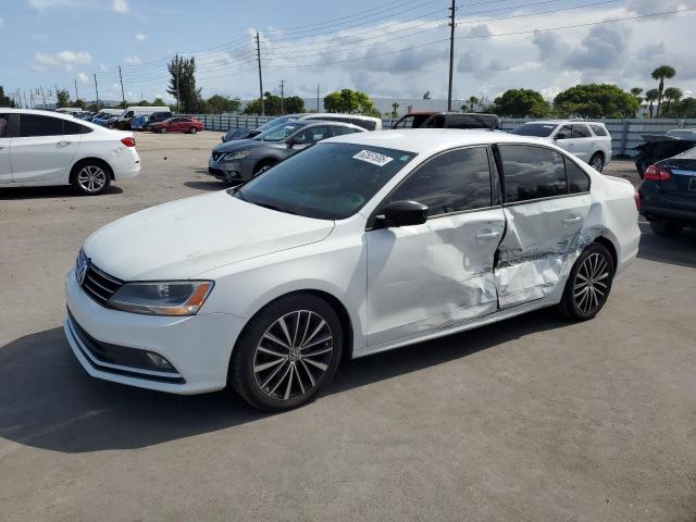 Salvage Volkswagen Jetta