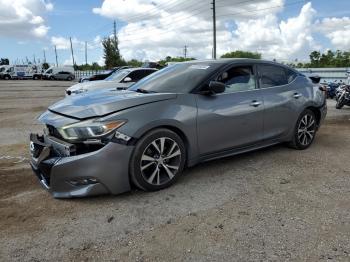 Salvage Nissan Maxima