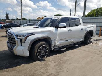  Salvage Toyota Tundra