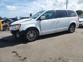  Salvage Dodge Caravan