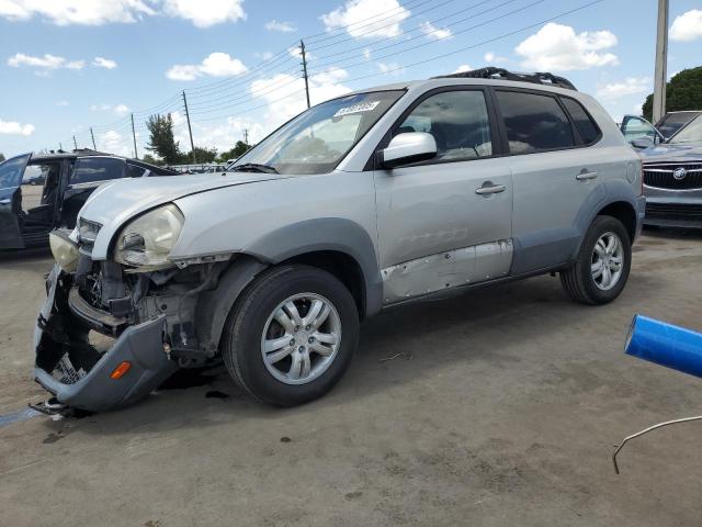  Salvage Hyundai TUCSON