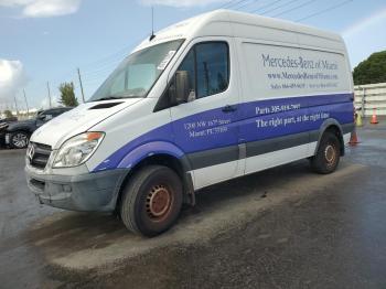  Salvage Mercedes-Benz Sprinter