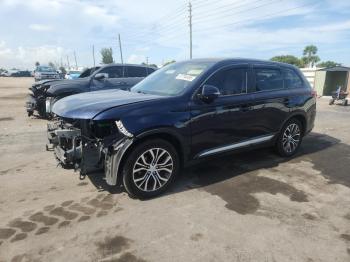 Salvage Mitsubishi Outlander