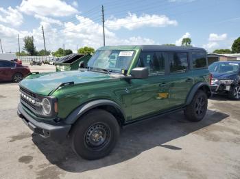 Salvage Ford Bronco
