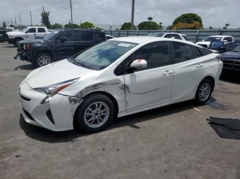  Salvage Toyota Prius
