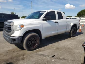  Salvage Toyota Tundra