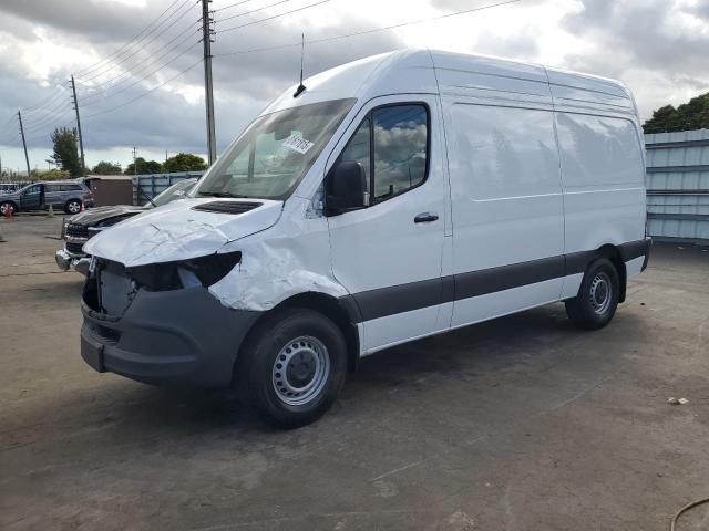 Salvage Mercedes-Benz Sprinter