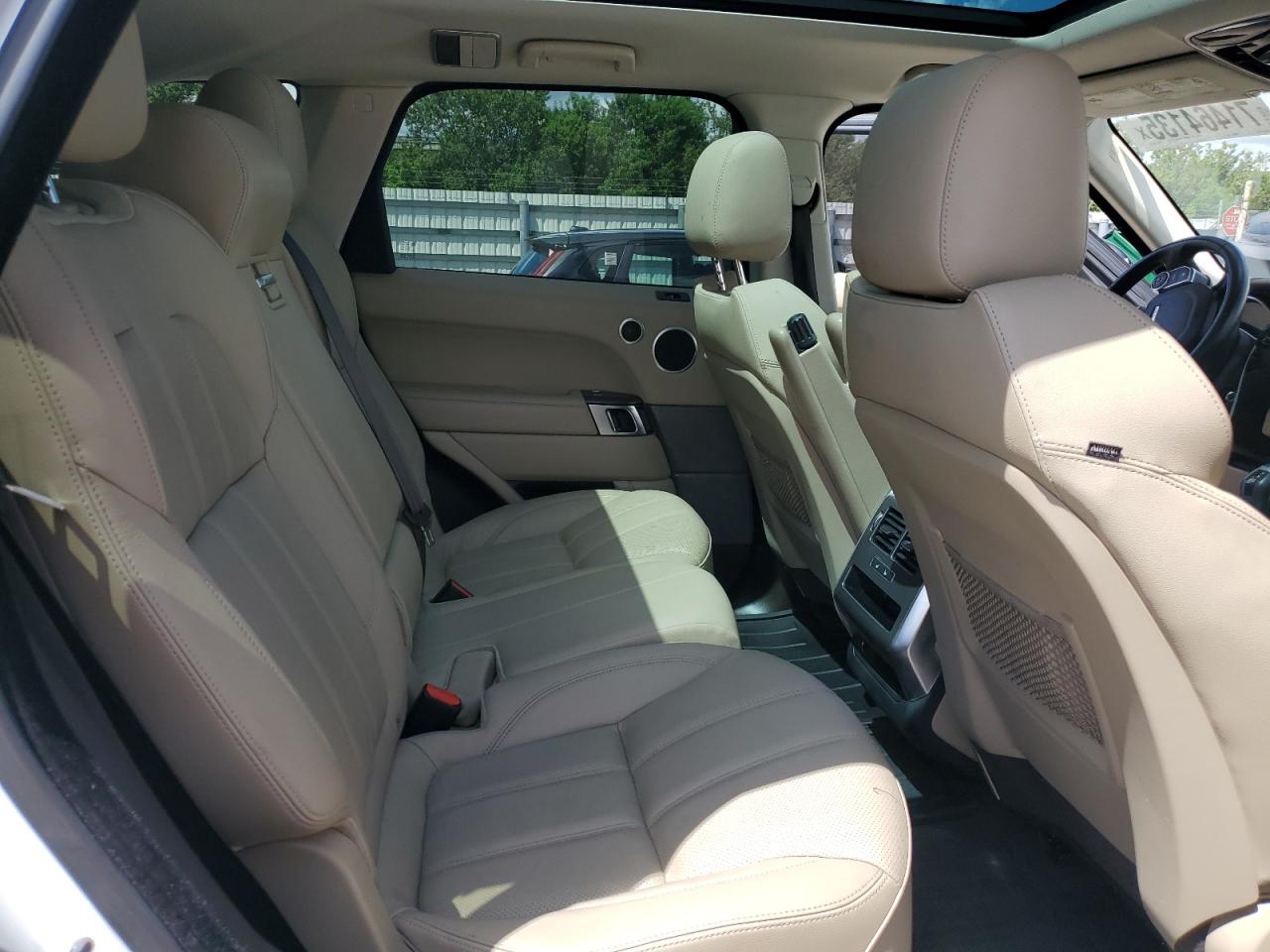 Land Rover Range Rover Se Image 7