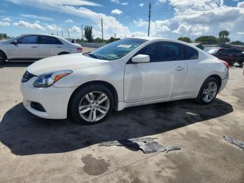  Salvage Nissan Altima