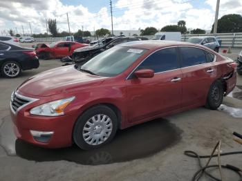 Salvage Nissan Altima