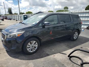  Salvage Kia Sedona