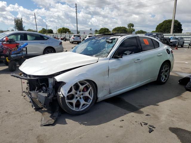  Salvage Alfa Romeo Giulia