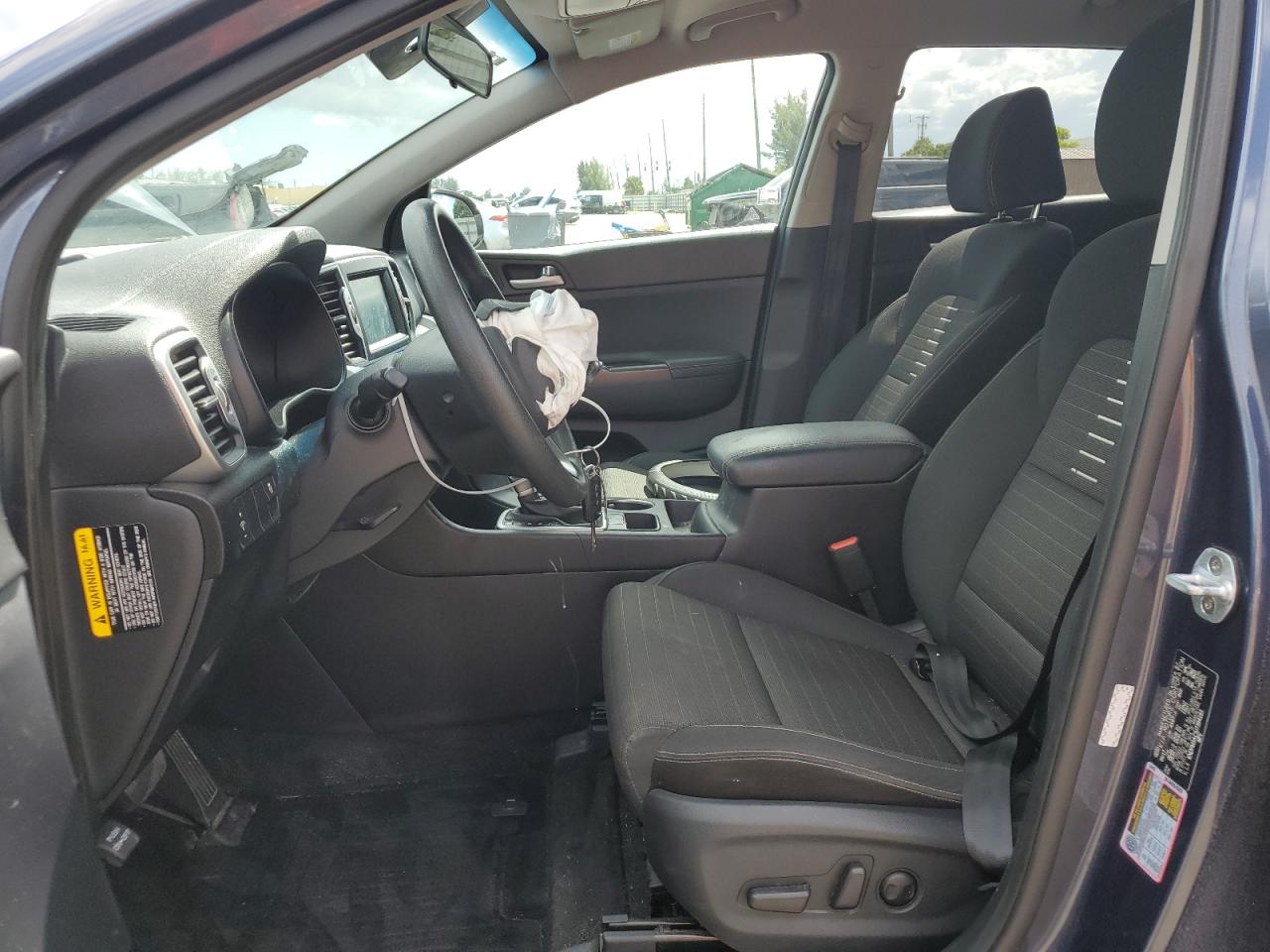 Kia Sportage Lx Image 2