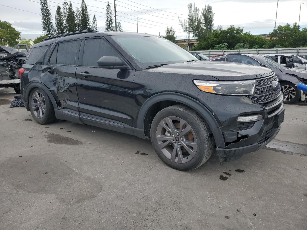 Ford Explorer Xlt Image 5