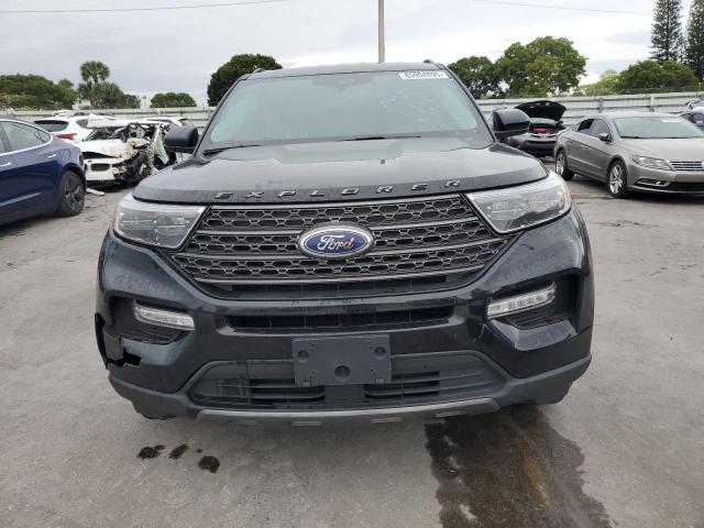 Ford Explorer Xlt Image 4