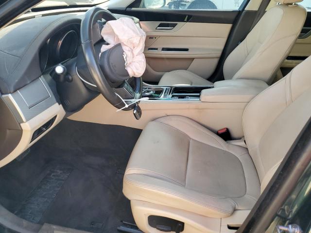 Jaguar XF Premium Image 6