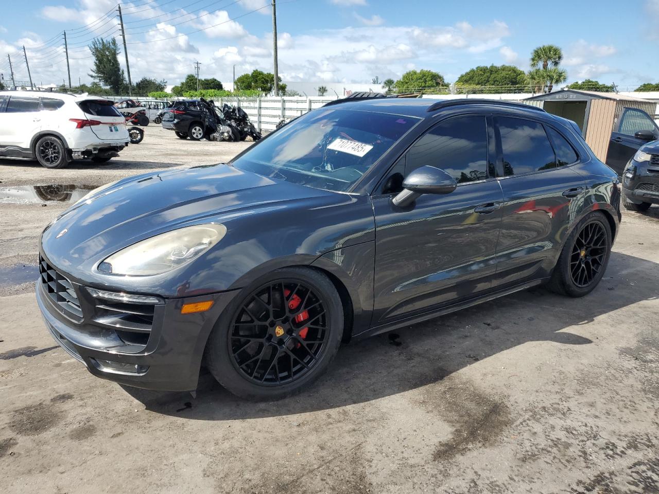 Porsche Macan Gts Image 1