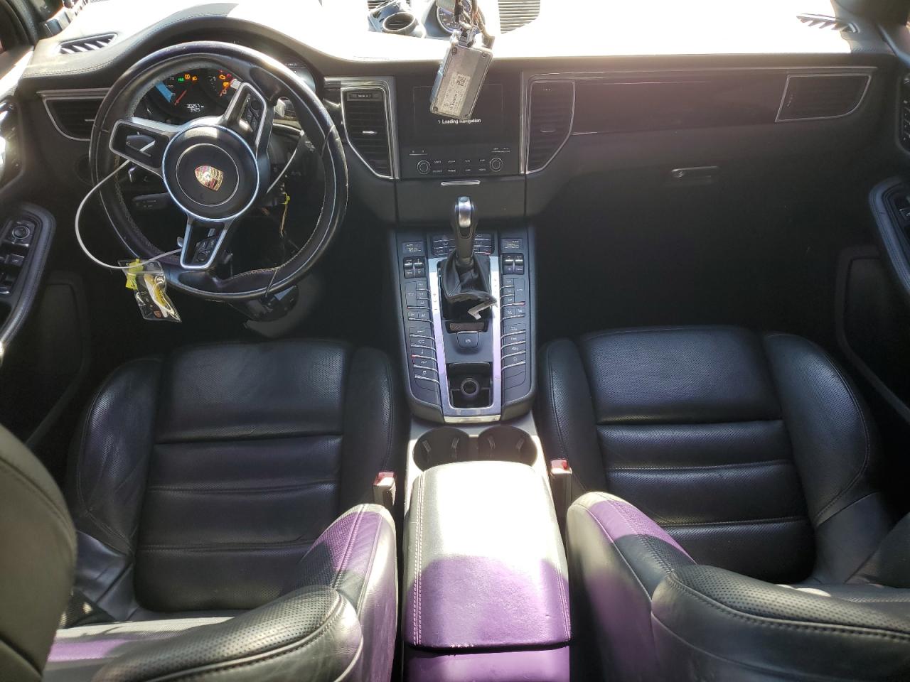 Porsche Macan Gts Image 11