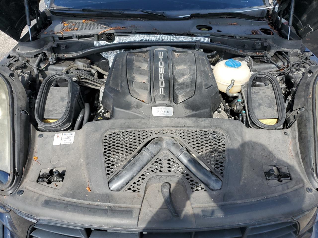 Porsche Macan Gts Image 9