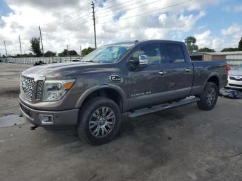  Salvage Nissan Titan