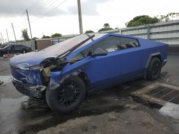  Salvage Tesla Cybertruck
