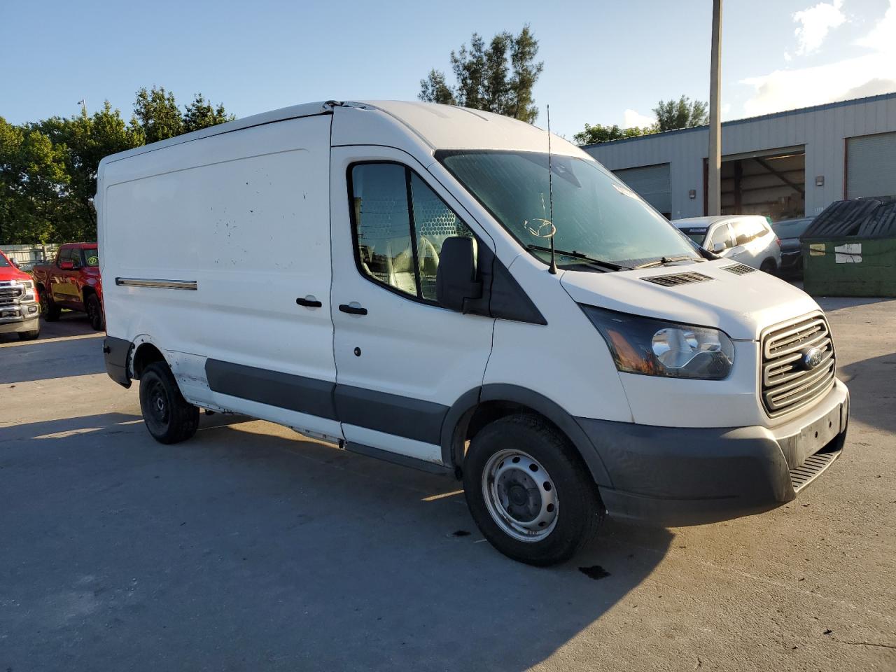Ford Transit T-250 Image 8