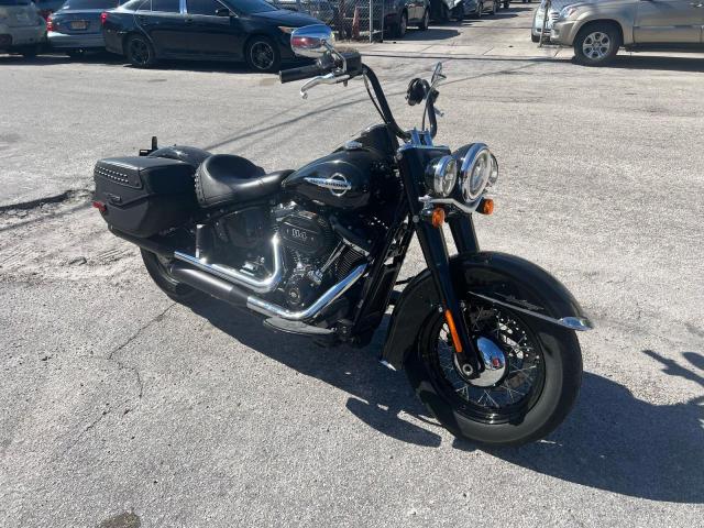  Salvage Harley-Davidson Flhcs