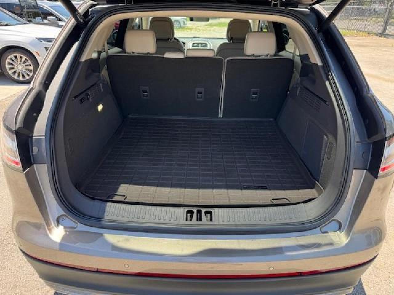 Lincoln Nautilus Image 6