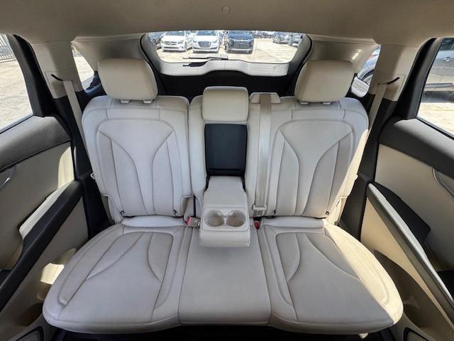 Lincoln Nautilus Image 11