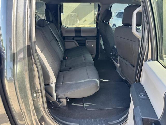 Ford F-150 Supercrew Image 12