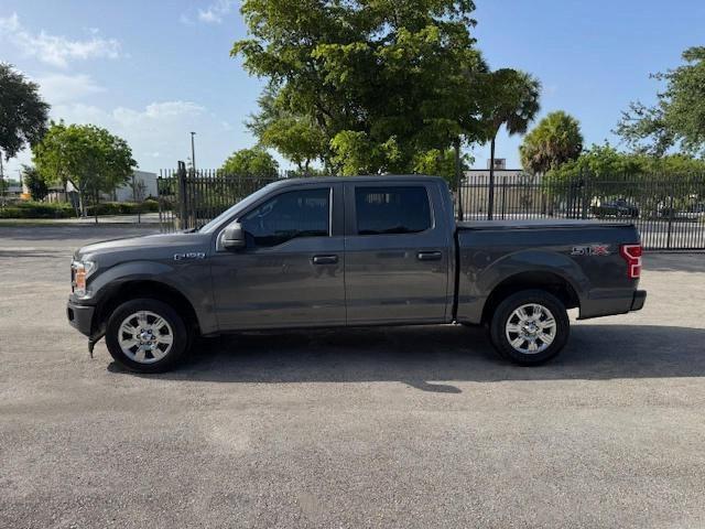 Ford F-150 Supercrew Image 14