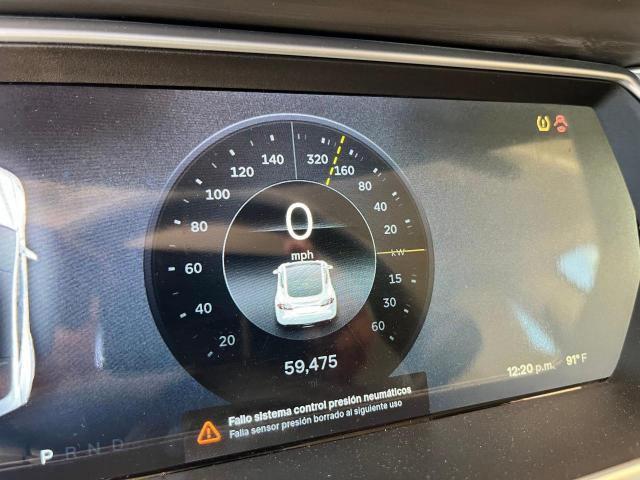 Tesla Model S Image 9