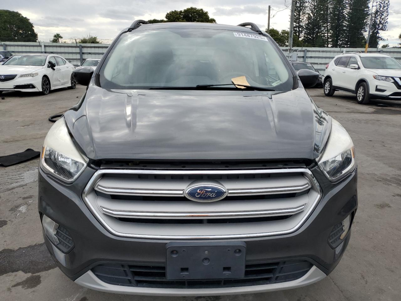 Ford Escape Se Image 11