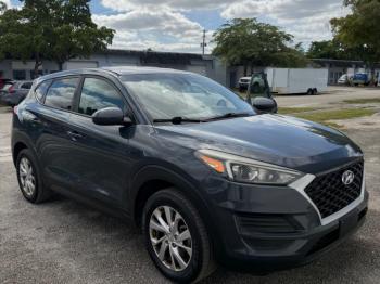  Salvage Hyundai TUCSON