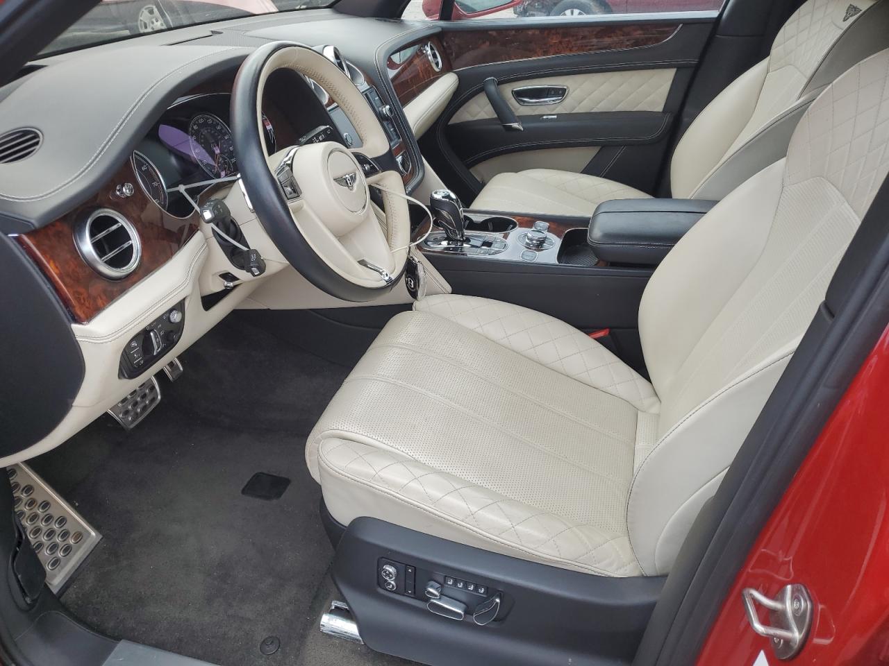 Bentley Bentayga Image 5