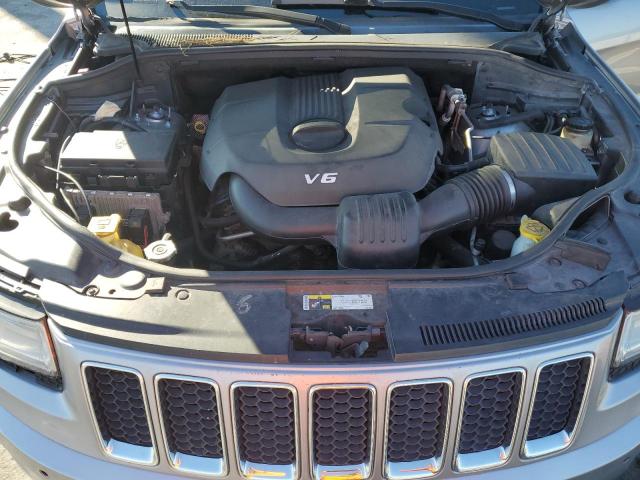 Jeep Grand Cherokee Overland Image 12