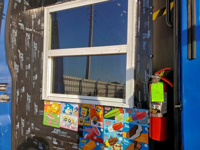 Ford Transit T-250 Image 12