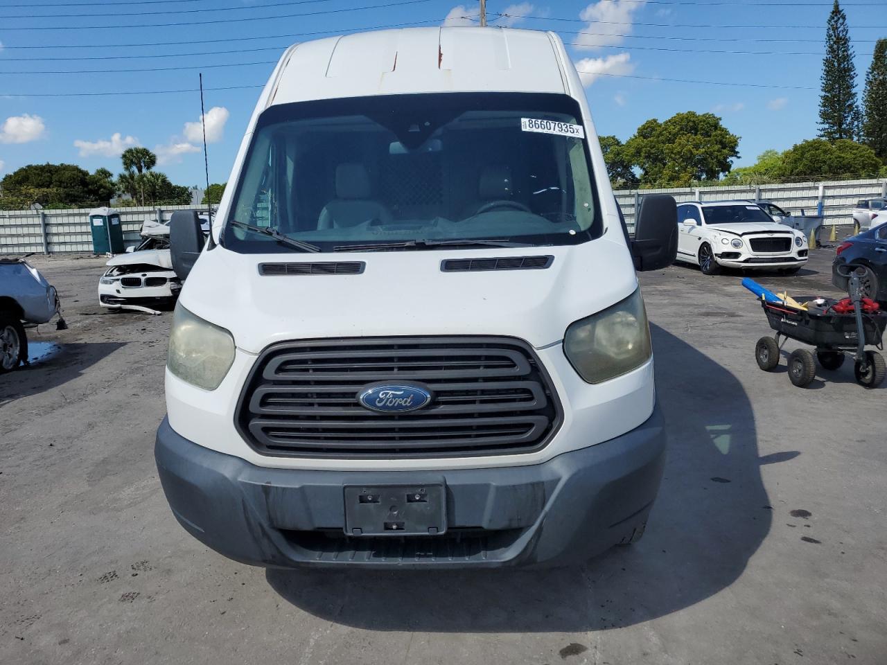 Ford Transit T-350 Image 12