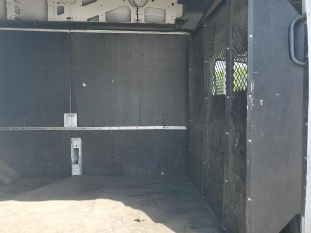 Ford Transit T-350 Image 13