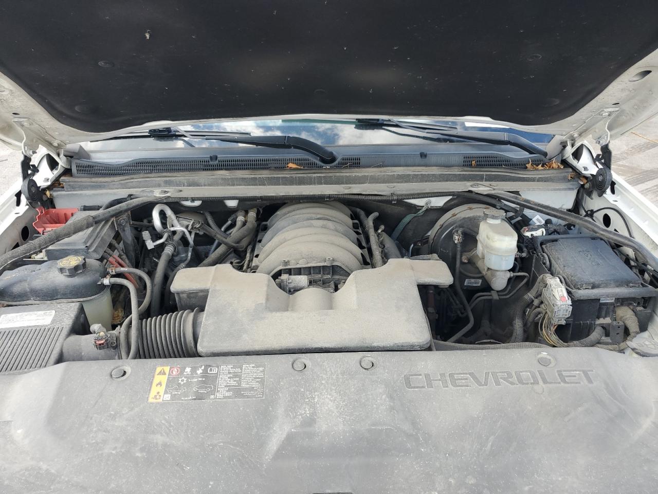 Chevrolet Suburban K1500 Lt Image 11