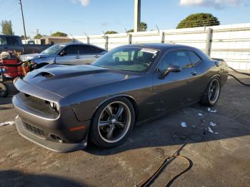  Salvage Dodge Challenger