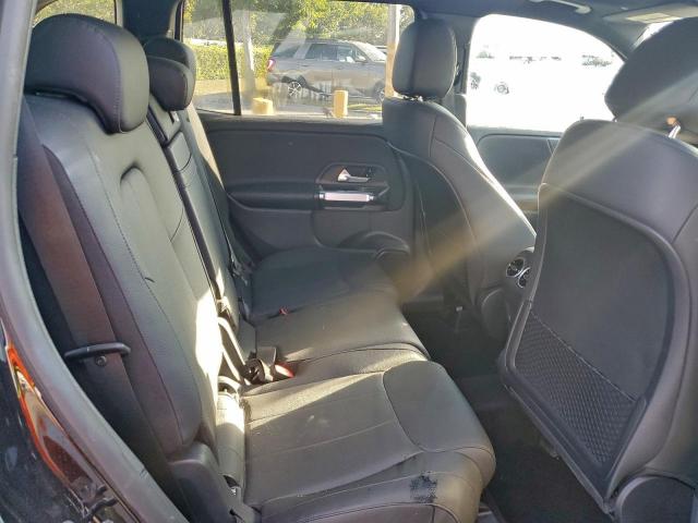 Mercedes-Benz GLB 250 Image 9