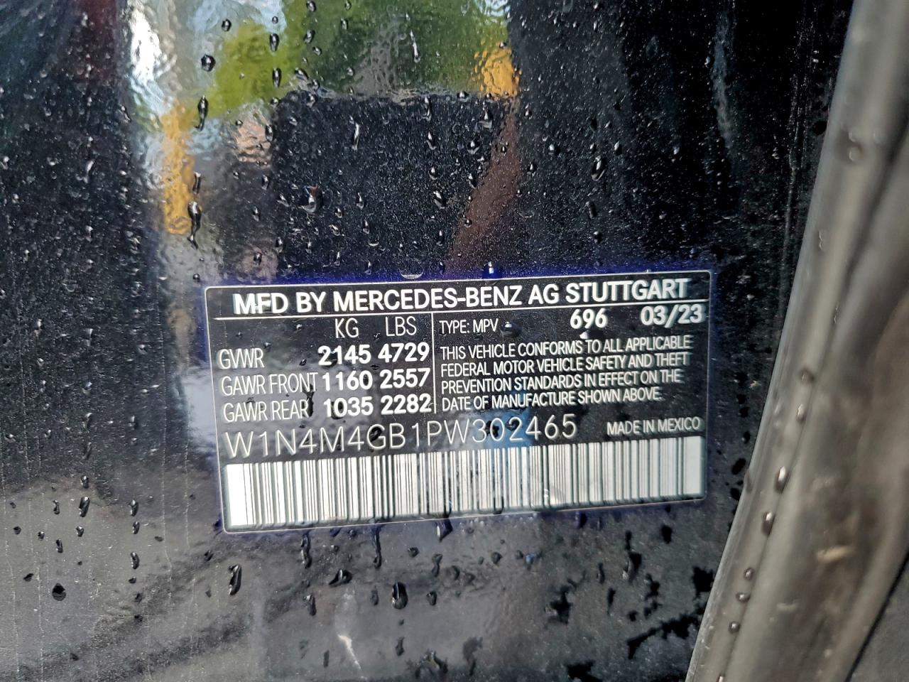 Mercedes-Benz GLB 250 Image 12