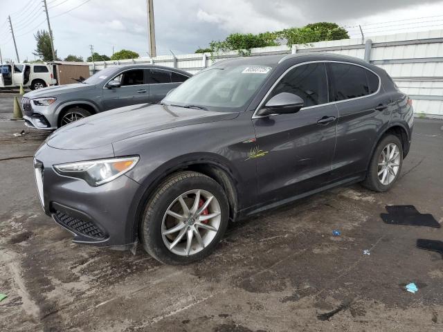  Salvage Alfa Romeo Stelvio