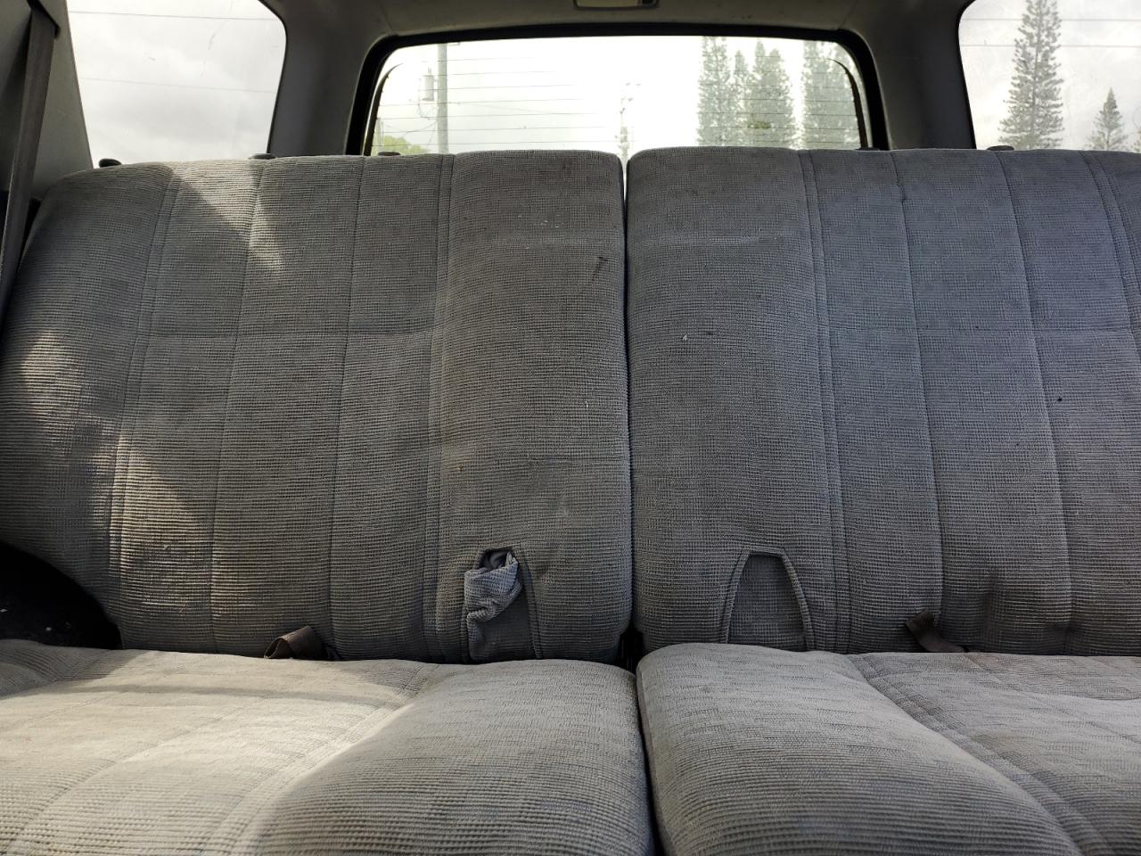 Toyota 4Runner Image 12