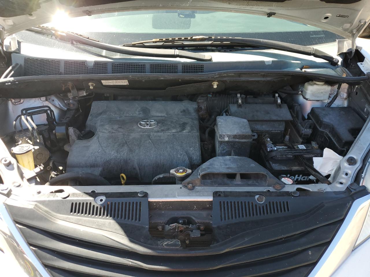 Toyota Sienna Le Image 12