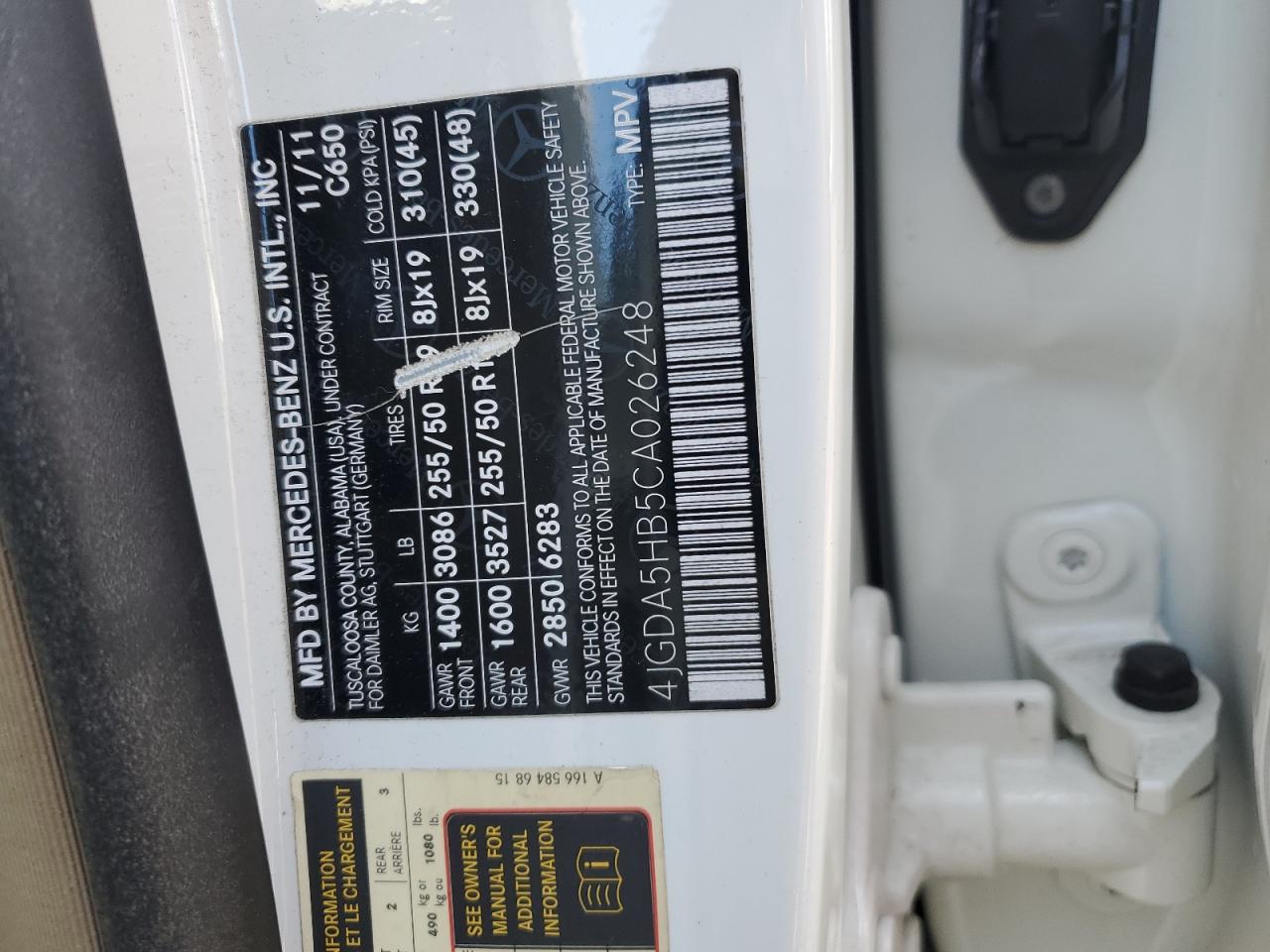 Mercedes-Benz M-Class 350 4matic Image 12