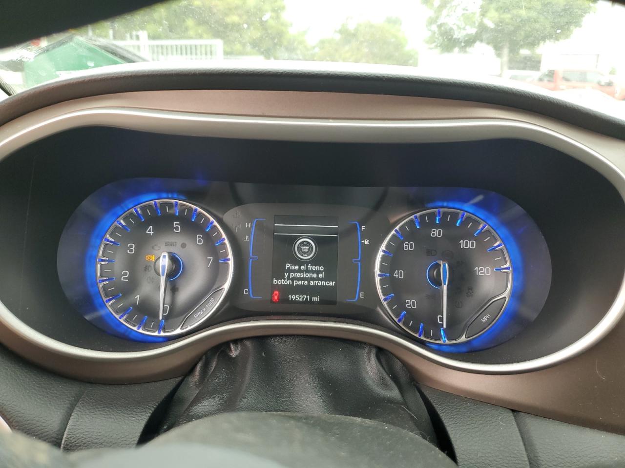 Chrysler Minivan Lxi Image 5