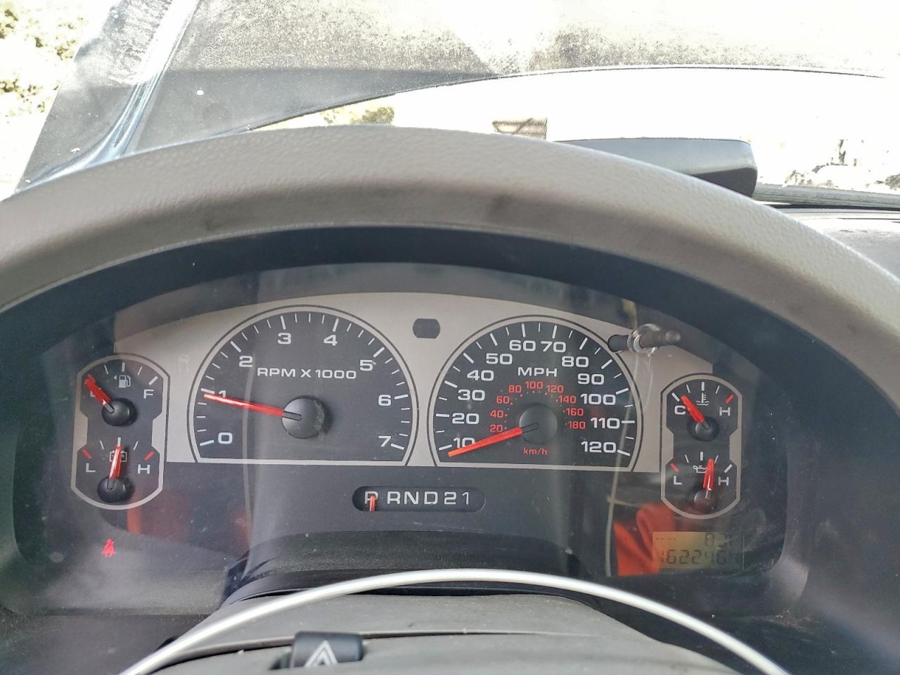 Ford F-150 Supercrew Image 11