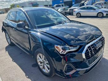  Salvage Audi Q3